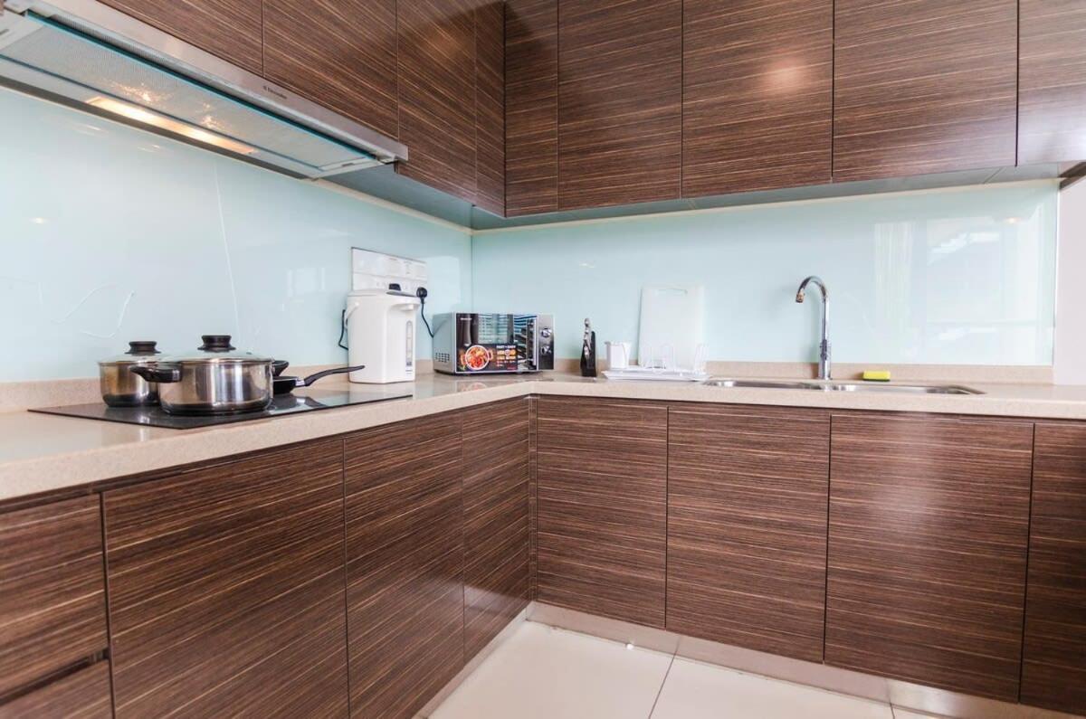 Lux 3Br Suite Puteri Harbour Near Legoland & Hello Kitty Nusajaya  Luaran gambar