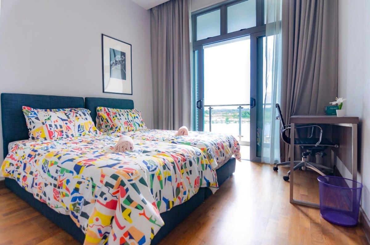 Lux 3Br Suite Puteri Harbour Near Legoland & Hello Kitty Nusajaya  Luaran gambar
